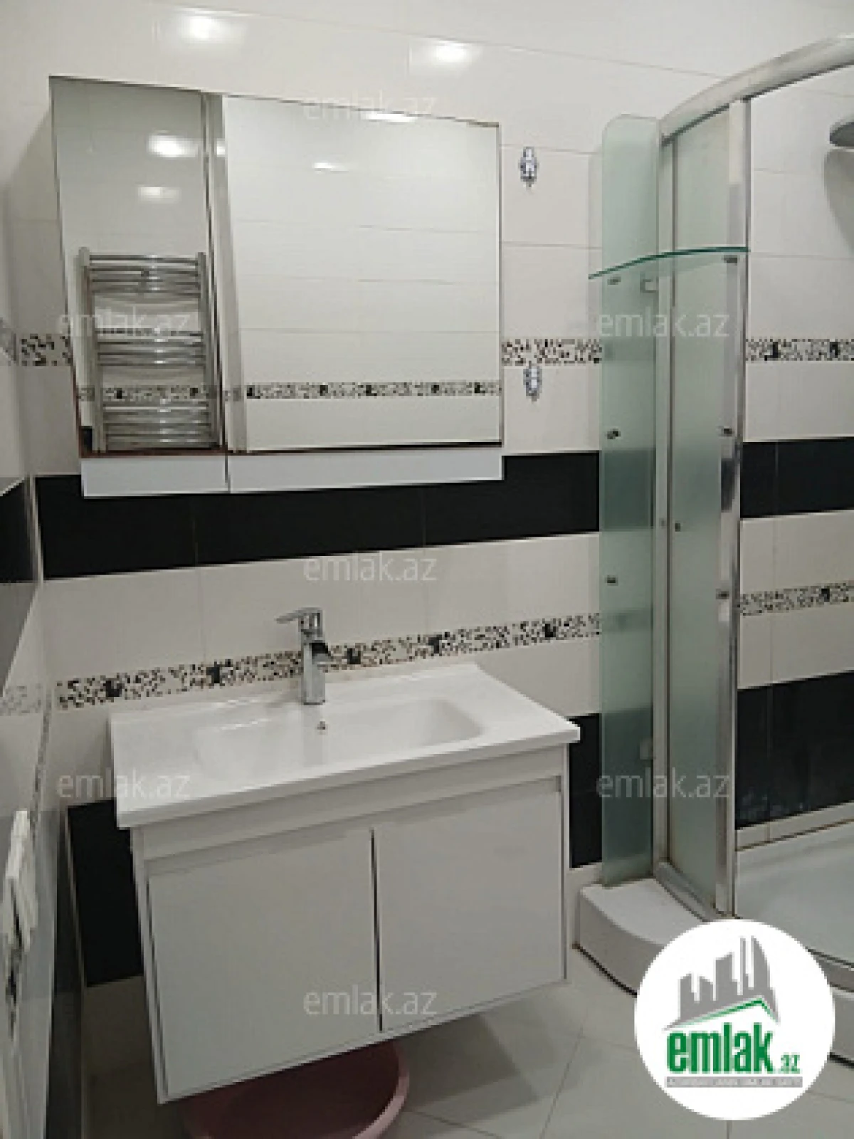 Satılır 3 otaqlı yeni tikili 103 m²