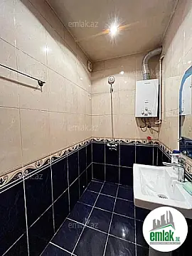 Satılır 3 otaqlı köhnə tikili 52.6 m²