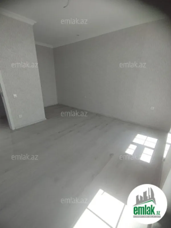 Satılır 4 otaqlı həyət evi 155 m²