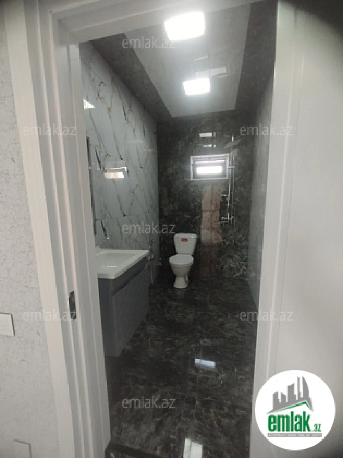 Satılır 4 otaqlı həyət evi 155 m²