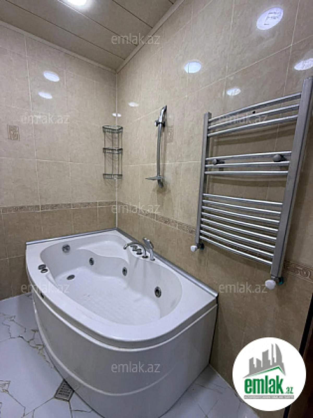 Satılır 2 otaqlı yeni tikili 66 m²