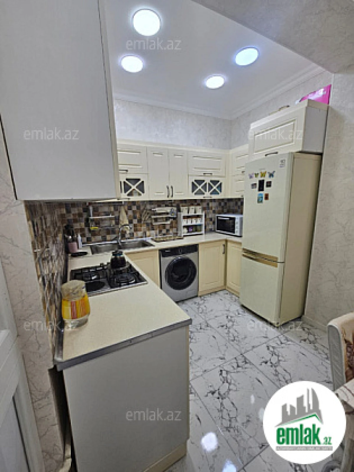 Satılır 3 otaqlı yeni tikili 106 m²