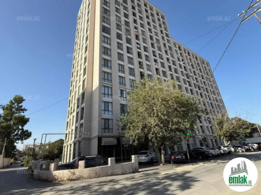 Satılır 3 otaqlı yeni tikili 80 m²