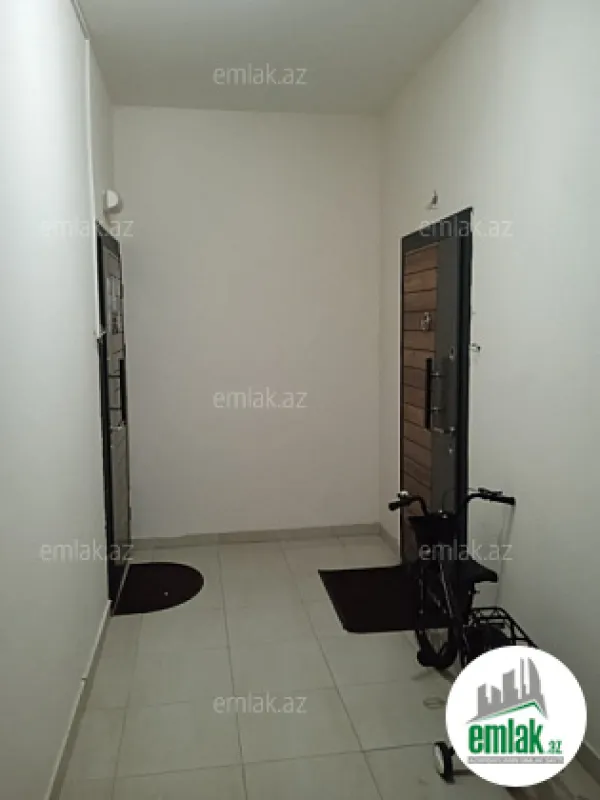 Satılır 3 otaqlı yeni tikili 80 m²