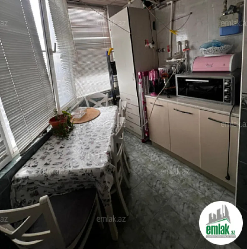 Satılır 3 otaqlı yeni tikili 90 m²