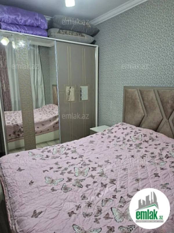 Satılır 2 otaqlı köhnə tikili 55 m²