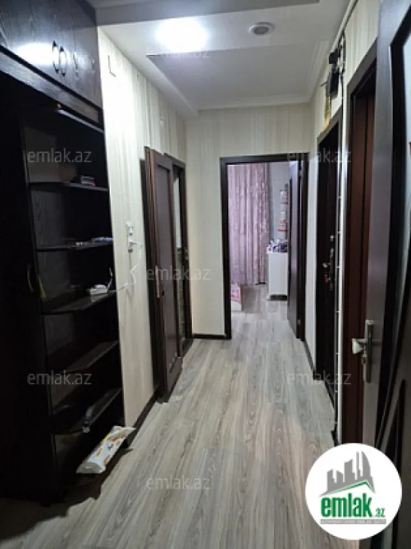 Satılır 2 otaqlı köhnə tikili 55 m²