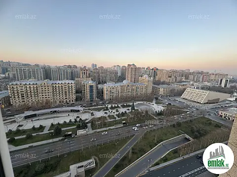 Satılır 3 otaqlı yeni tikili 150 m² — Bakı 3 otaq 150.00 m²