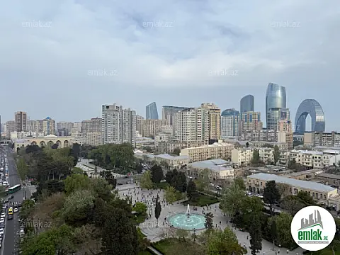 Satılır 4 otaqlı yeni tikili 180 m² — Bakı 4 otaq 180.00 m²