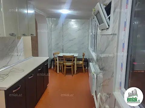 Satılır 2 otaqlı köhnə tikili 44 m²