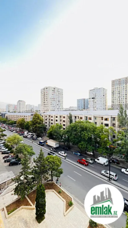 Satılır 3 otaqlı yeni tikili 160 m²
