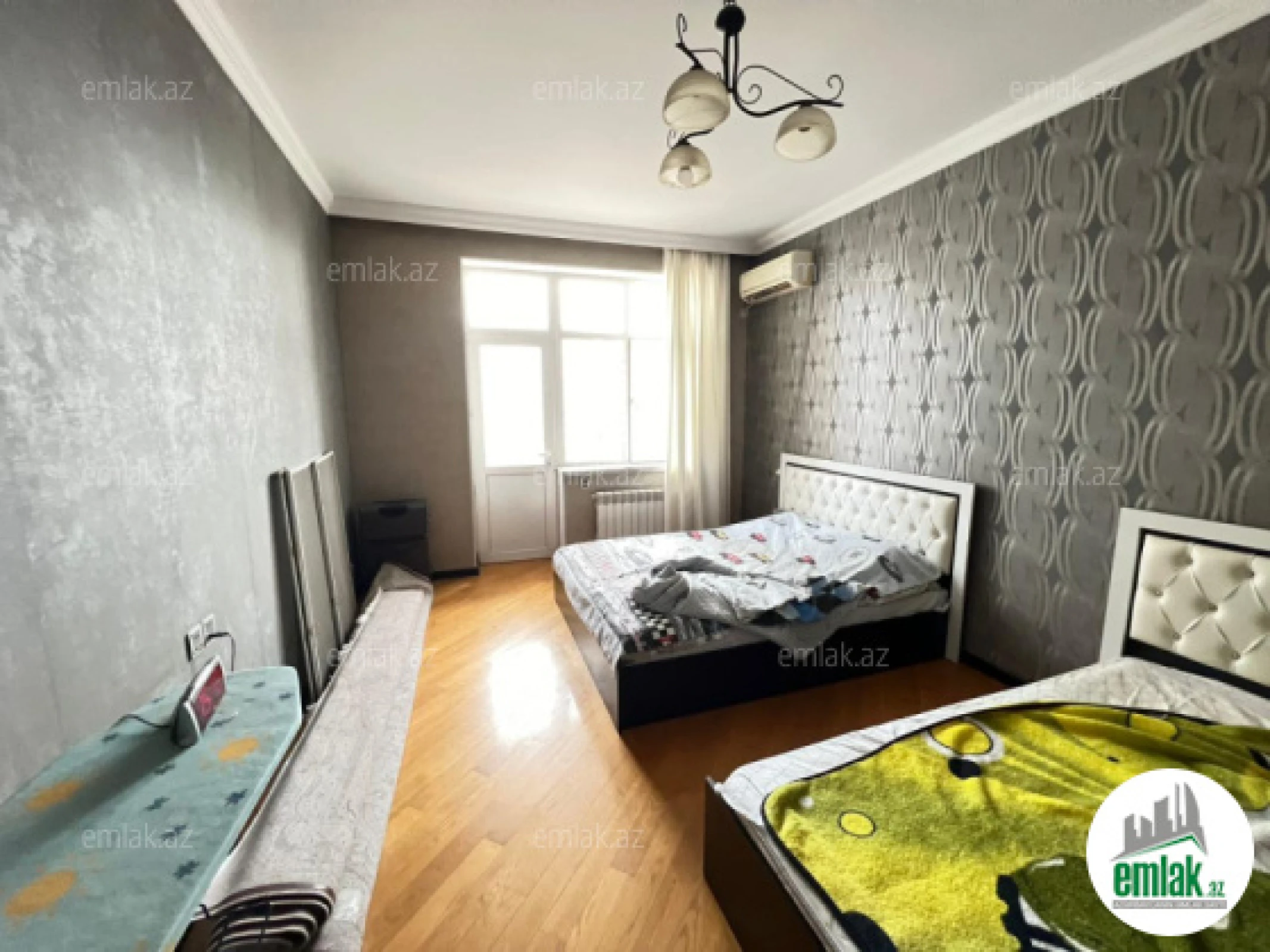 Satılır 3 otaqlı yeni tikili 150 m²
