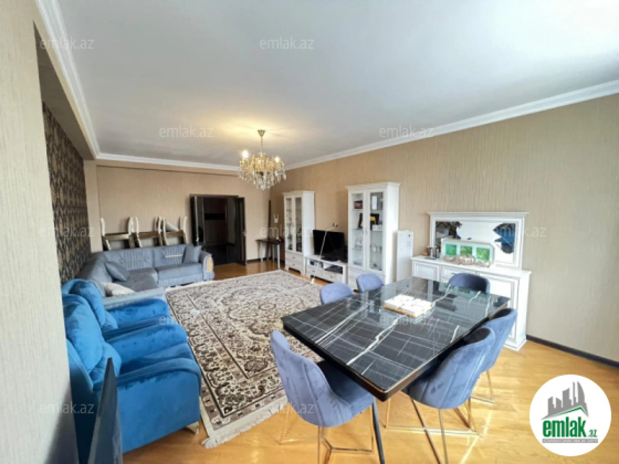 Satılır 3 otaqlı yeni tikili 150 m²