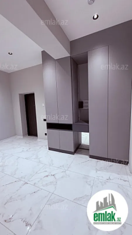 Satılır 3 otaqlı yeni tikili 147 m²