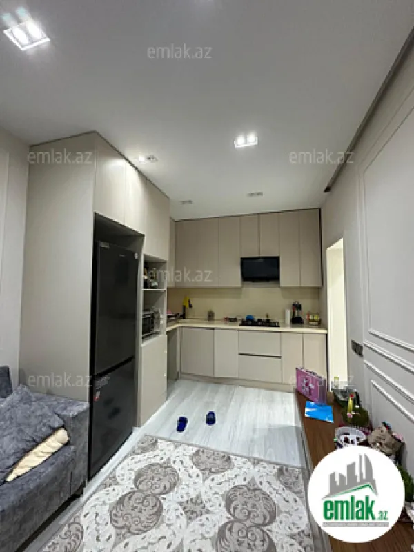 Satılır 2 otaqlı yeni tikili 50 m²