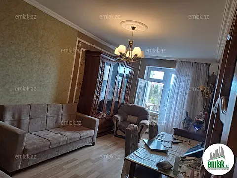 Satılır 4 otaqlı köhnə tikili 95 m² — Bakı 4 otaq 95.00 m²