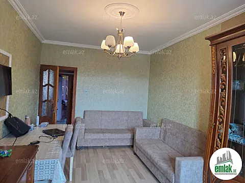 Satılır 4 otaqlı köhnə tikili 95 m²