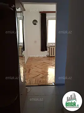 Satılır 2 otaqlı köhnə tikili 40 m²