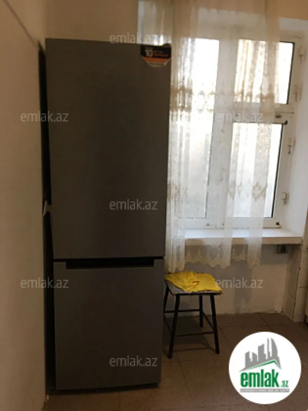 Satılır 2 otaqlı köhnə tikili 40 m²