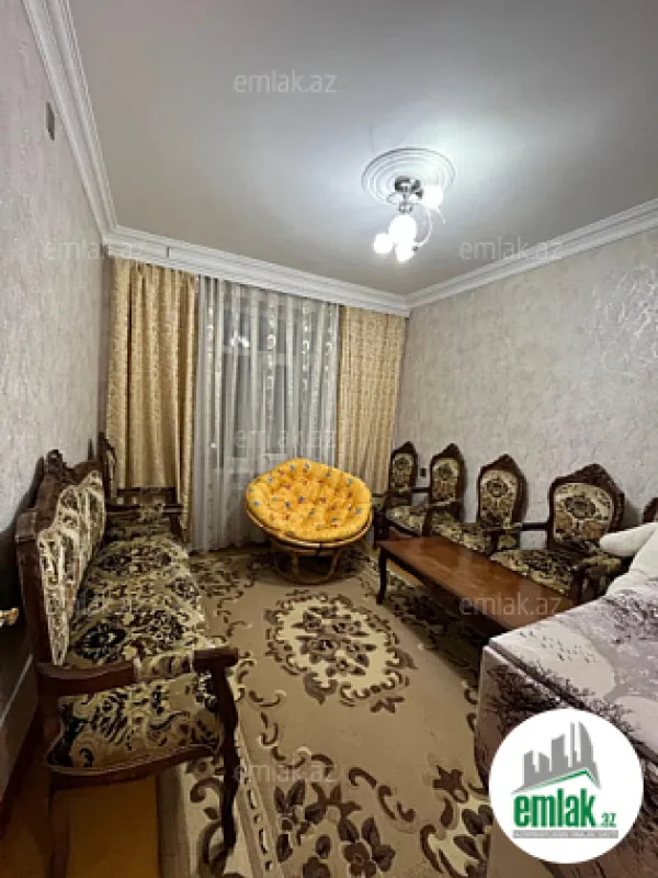 Satılır 5 otaqlı köhnə tikili 120 m²