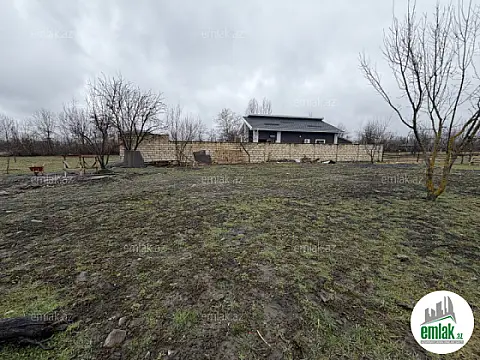 Satılır torpaq sahəsi 10 m²