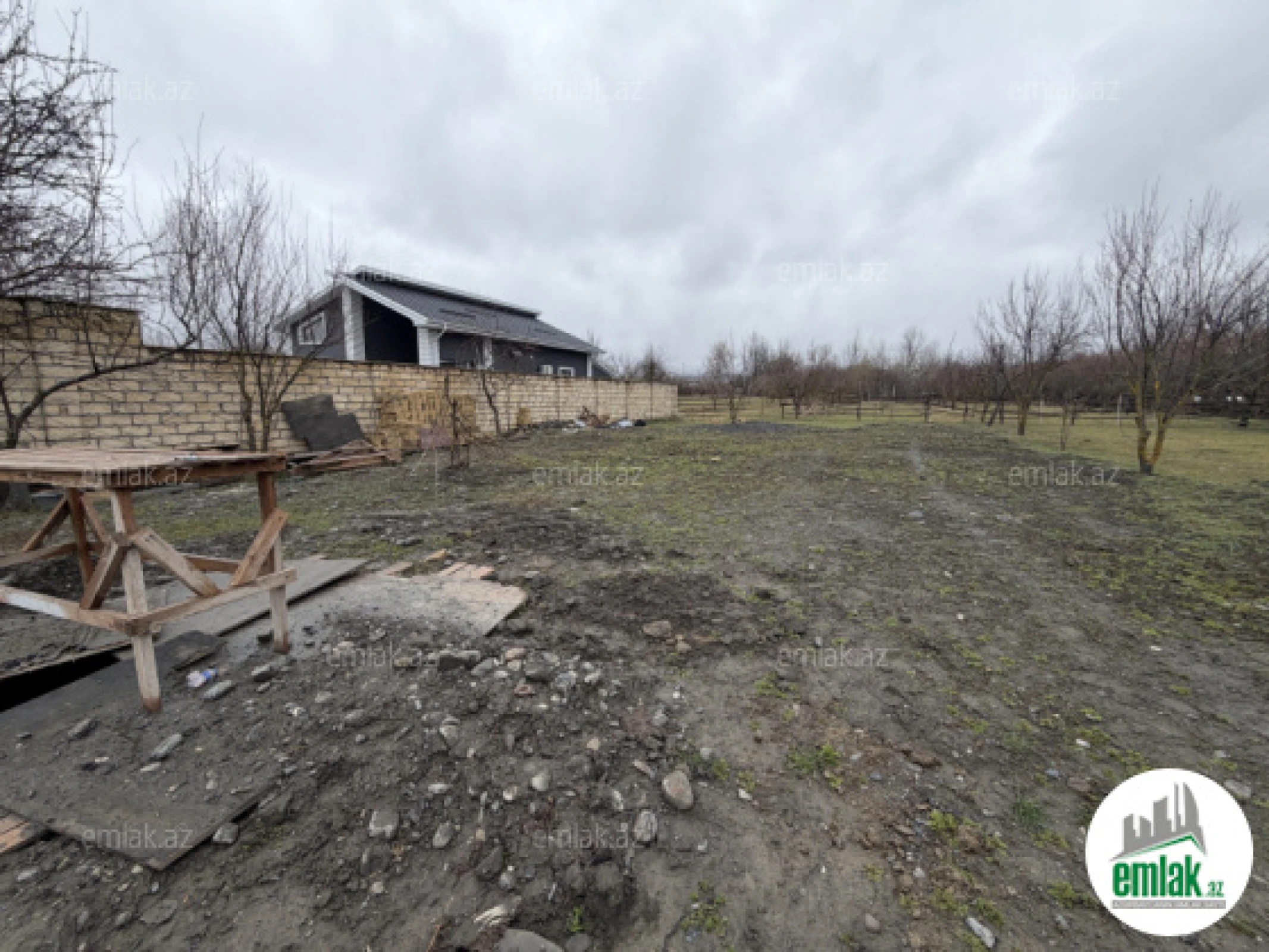 Satılır torpaq sahəsi 10 m²