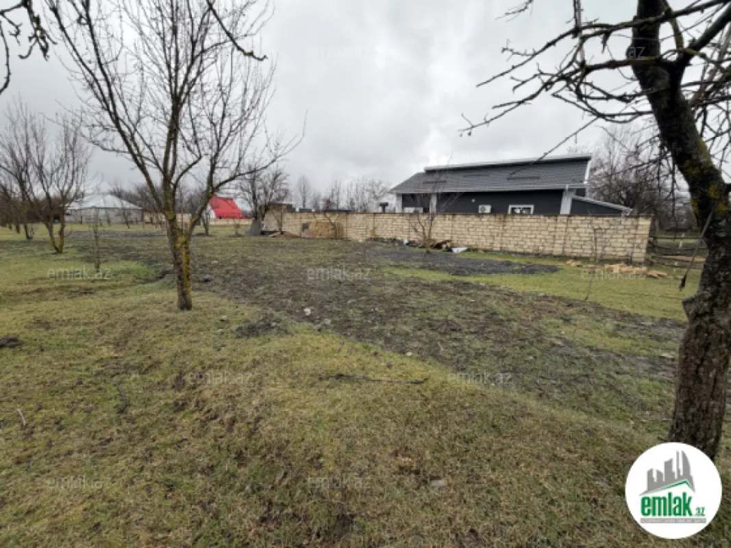 Satılır torpaq sahəsi 10 m²
