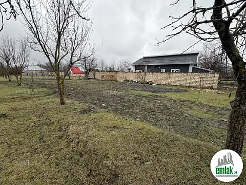 Satılır torpaq sahəsi 10 m²