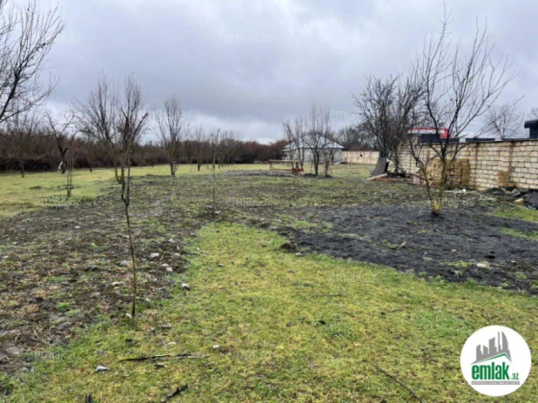 Satılır torpaq sahəsi 10 m²