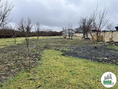 Satılır torpaq sahəsi 10 m²