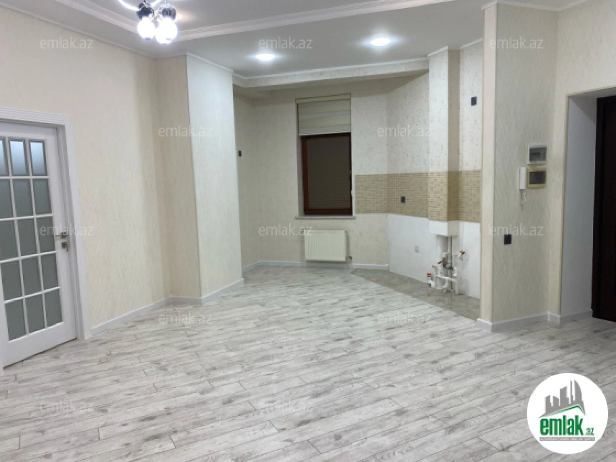Satılır 2 otaqlı yeni tikili 90 m²