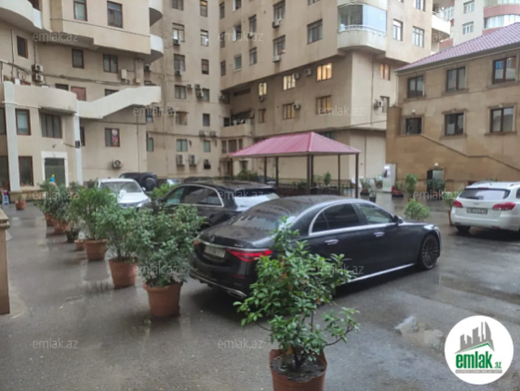 Satılır 2 otaqlı yeni tikili 90 m²