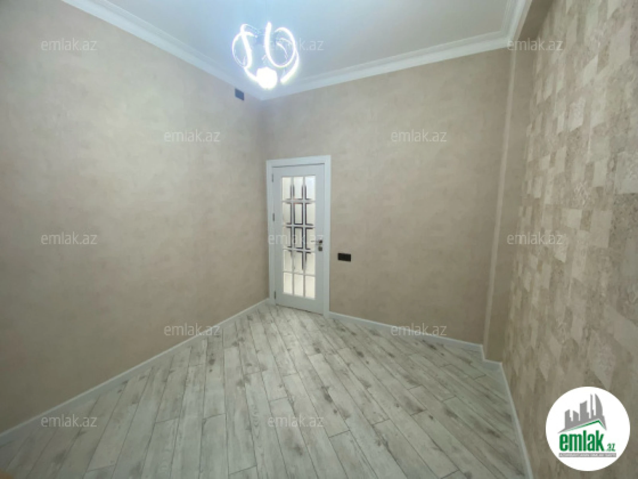 Satılır 2 otaqlı yeni tikili 90 m²