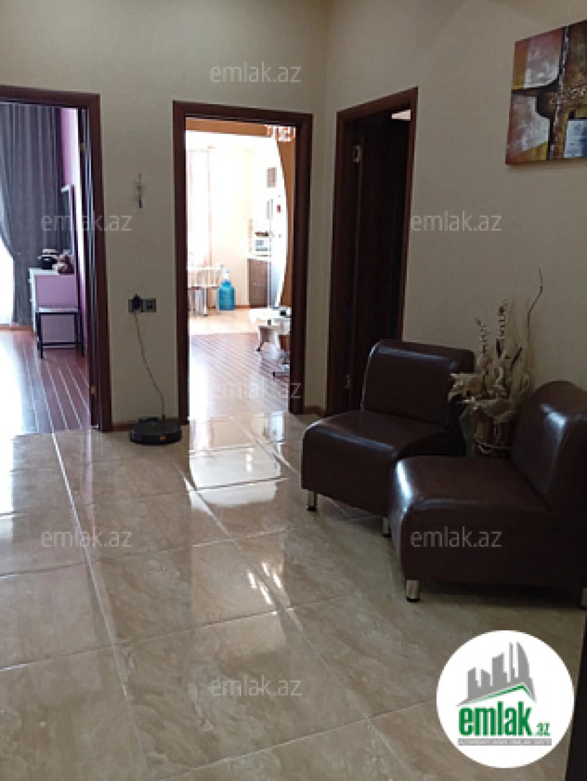 Satılır 3 otaqlı yeni tikili 80 m²