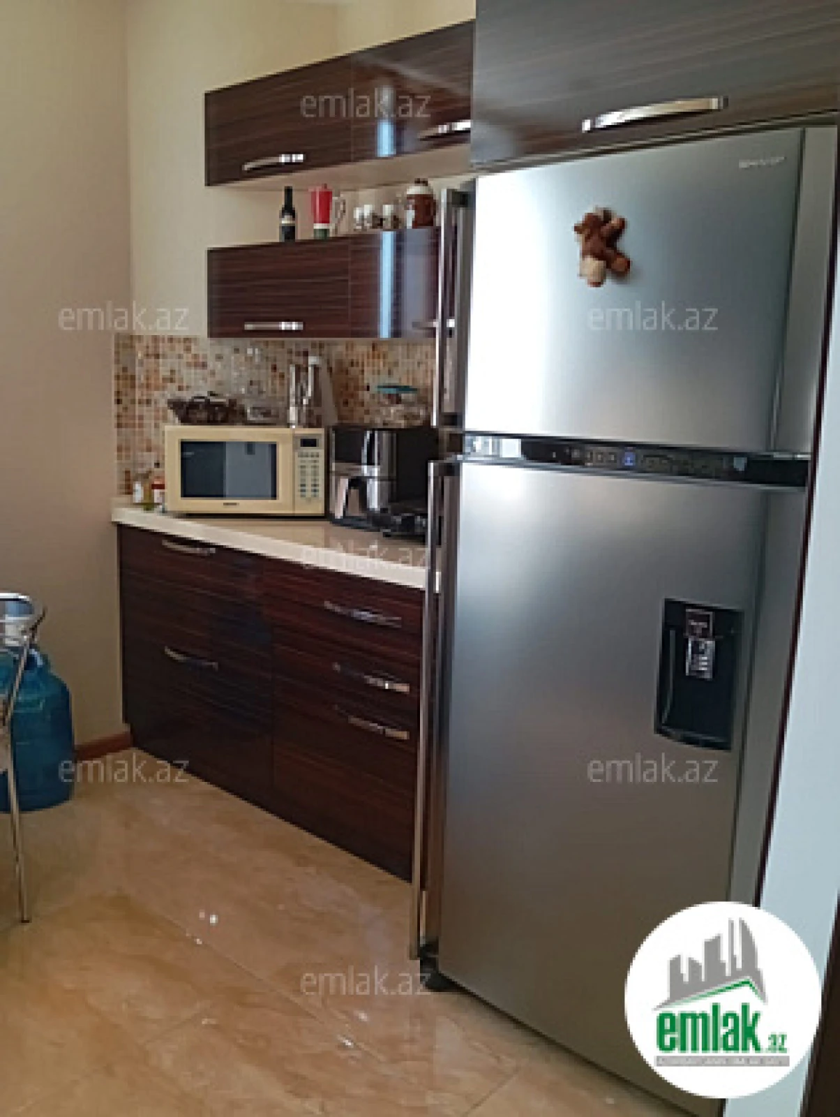 Satılır 3 otaqlı yeni tikili 80 m²