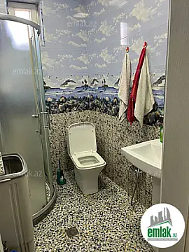 Satılır 4 otaqlı həyət evi 2.2 m²