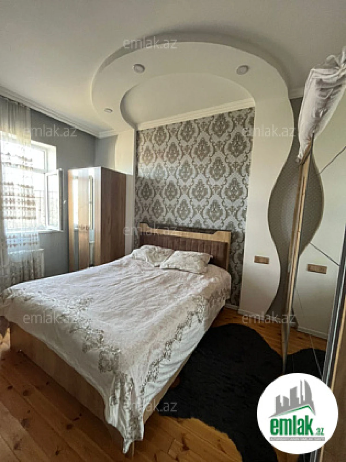 Satılır 4 otaqlı həyət evi 2.2 m²