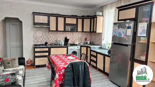 Satılır 3 otaqlı həyət evi 115 m²