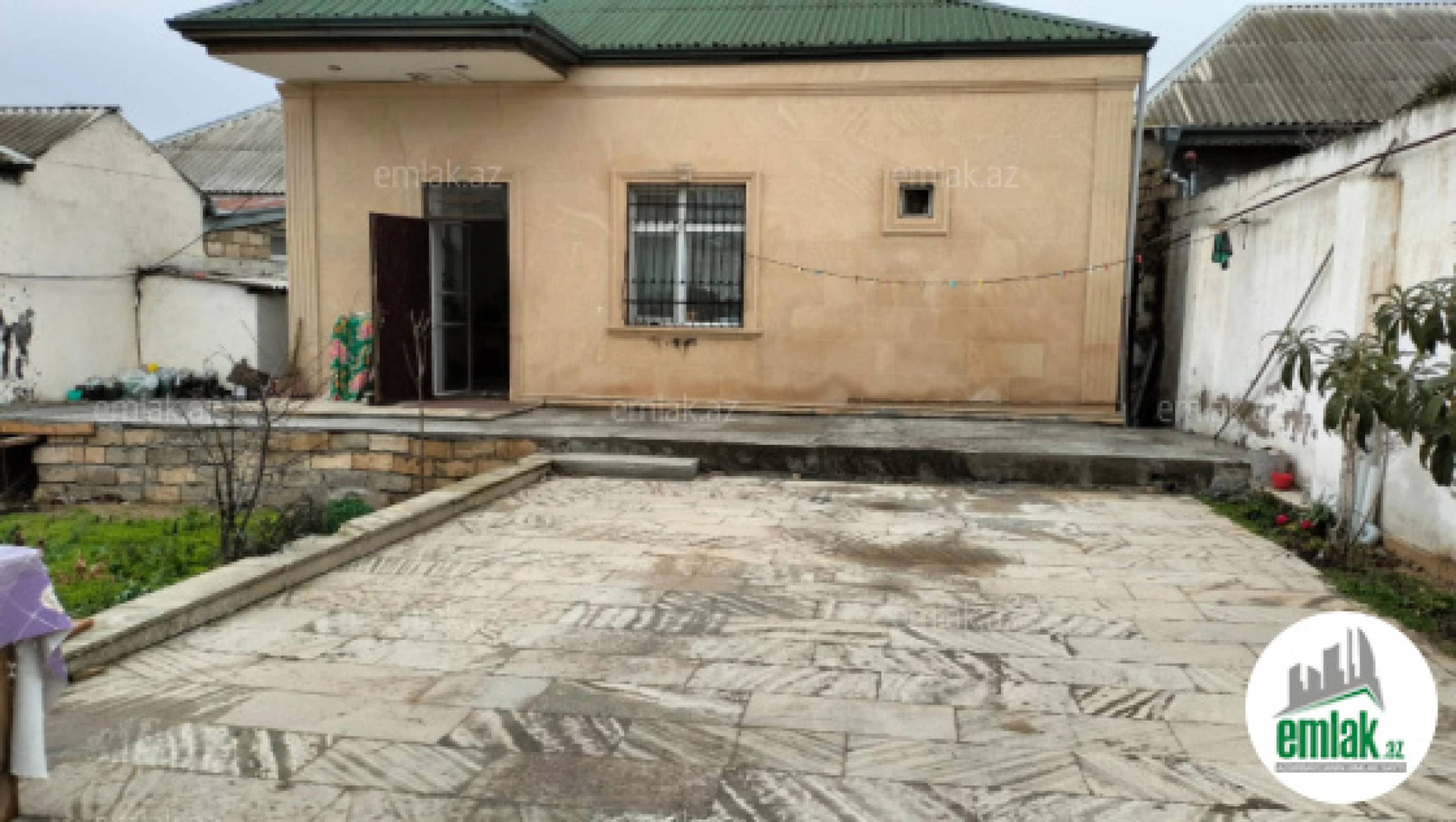 Satılır 3 otaqlı həyət evi 115 m²