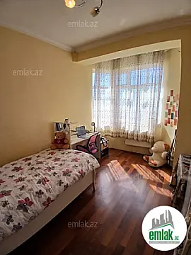 Satılır 4 otaqlı yeni tikili 126 m²