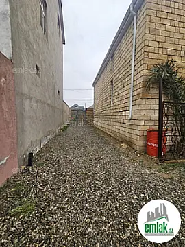 Satılır 4 otaqlı həyət evi 100 m²