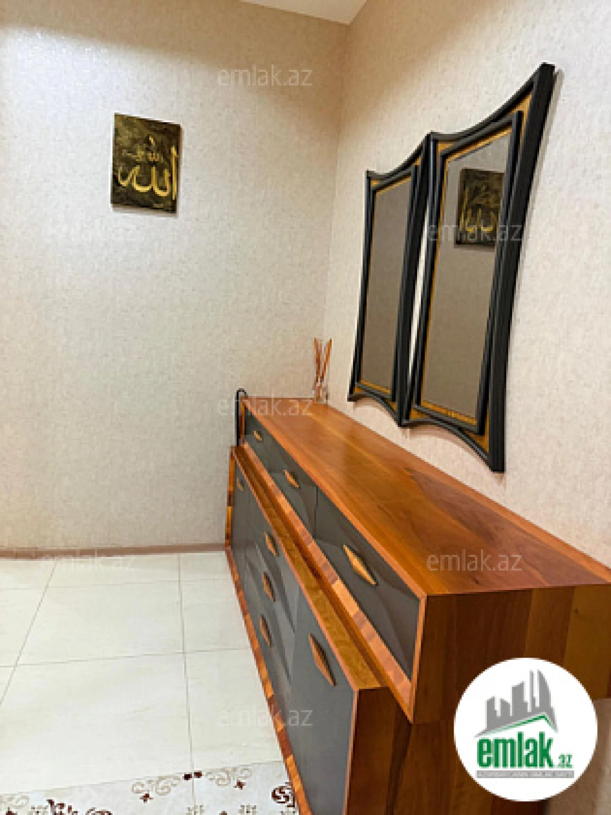 Satılır 3 otaqlı yeni tikili 157 m²