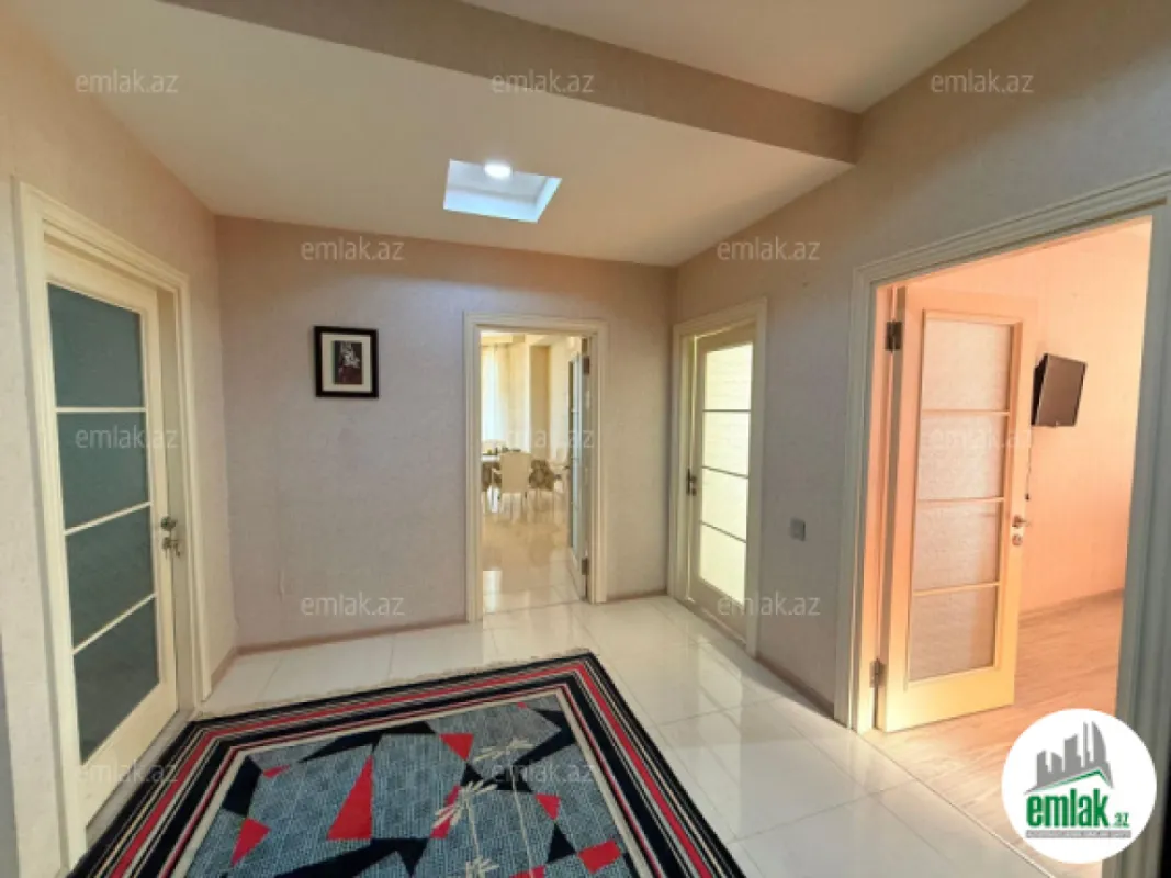 Satılır 3 otaqlı yeni tikili 157 m²