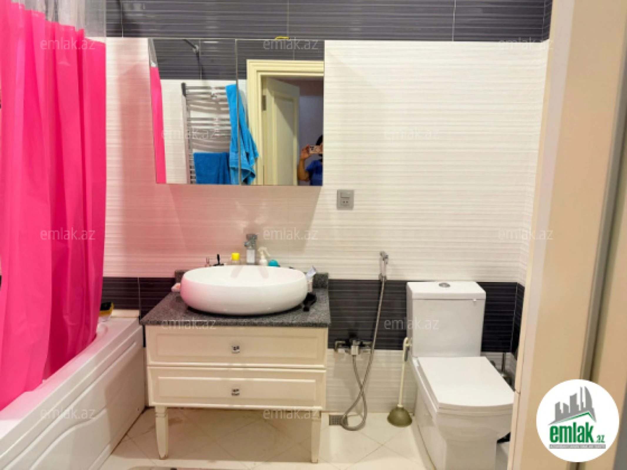 Satılır 3 otaqlı yeni tikili 157 m²