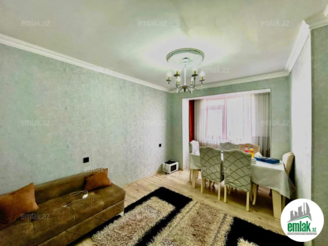 Satılır 3 otaqlı köhnə tikili 71 m²
