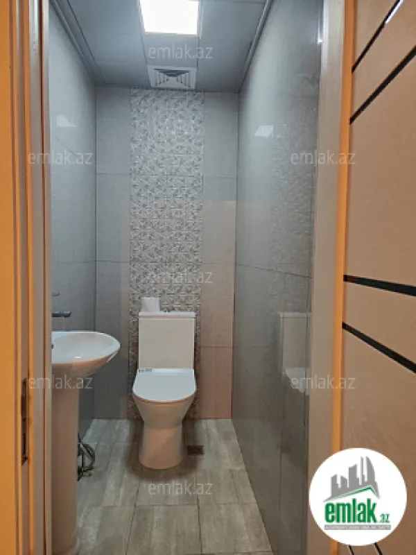 Satılır 3 otaqlı yeni tikili 74 m²