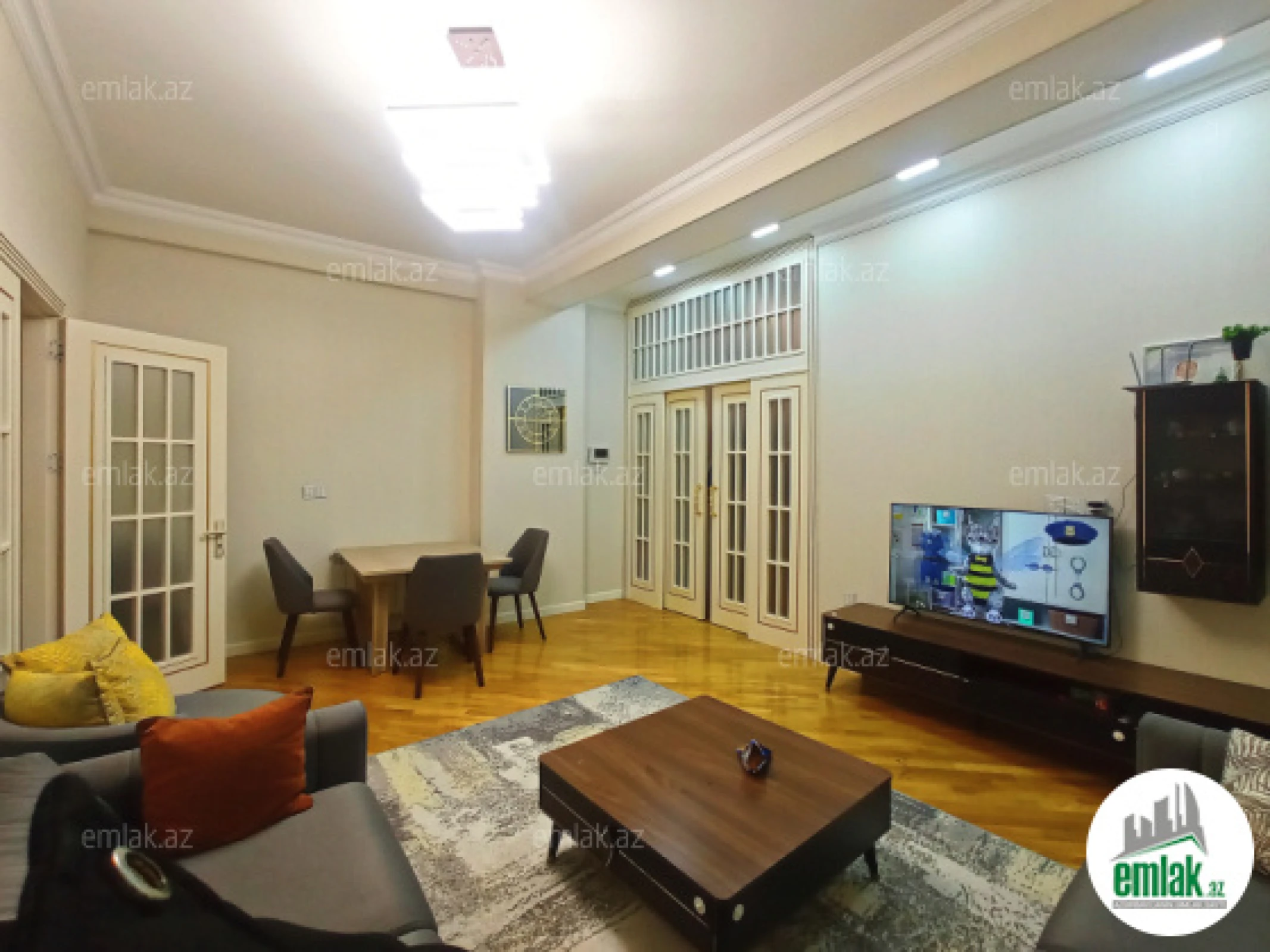 Satılır 3 otaqlı yeni tikili 77 m²