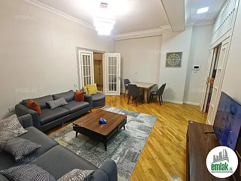 Satılır 3 otaqlı yeni tikili 77 m²