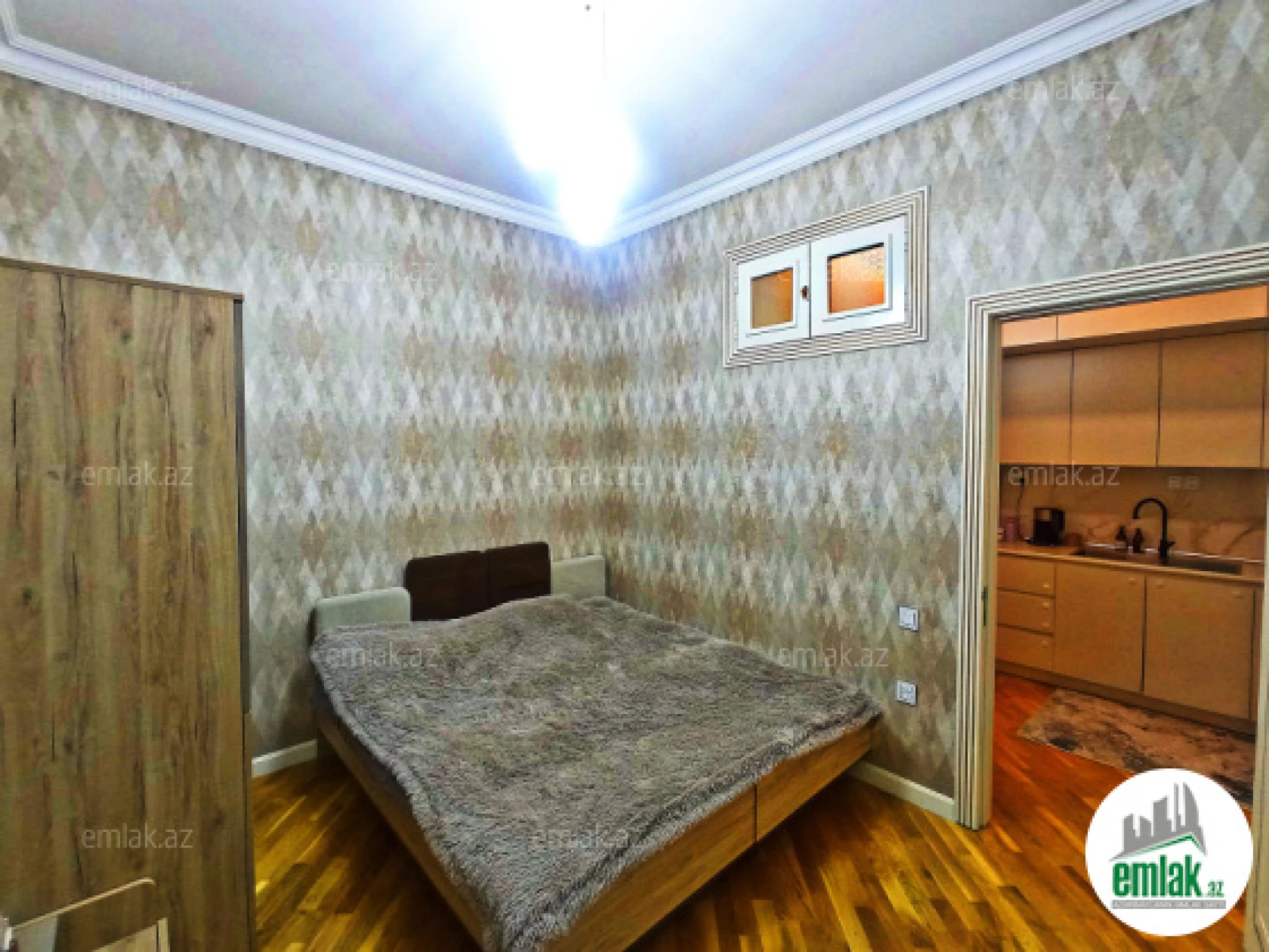 Satılır 3 otaqlı yeni tikili 77 m²