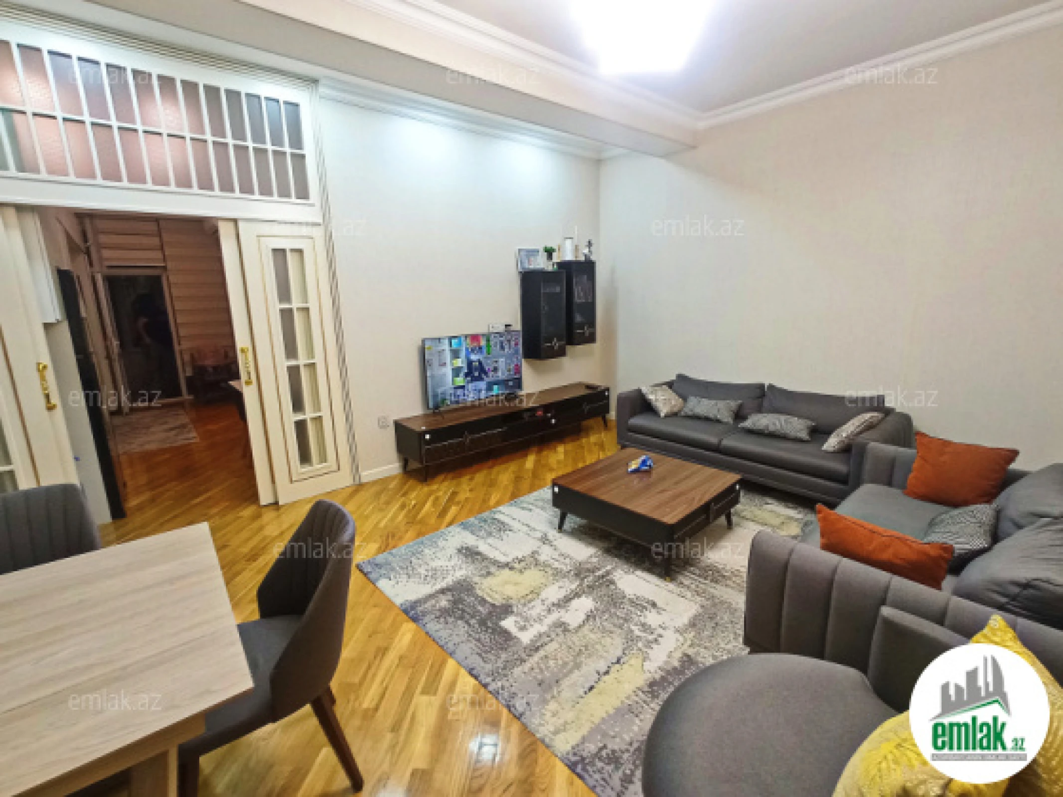 Satılır 3 otaqlı yeni tikili 77 m²